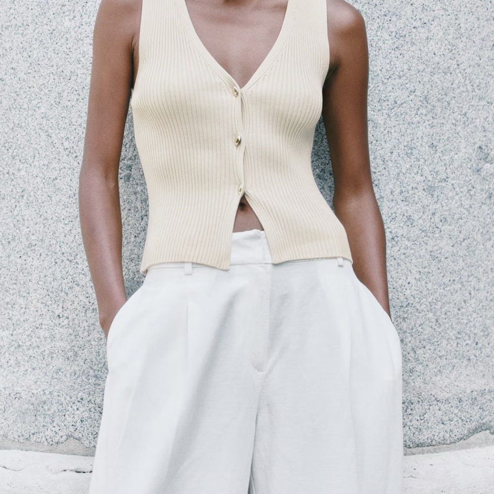 H&M Beige Ribbed Knit Top